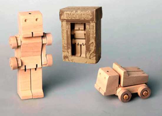 SM WOODEN TRANSFORMER - TRUCK