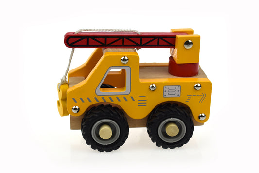 KD WOODEN CRANE TRUCK